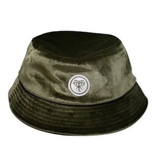 THE ELEPHANT IN THE ROOM- VALOUR BUCKET HAT